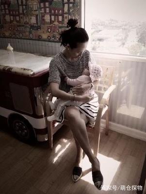 明星媽媽同款奶瓶怎么選？三大選購(gòu)秘籍，解決新手媽媽困惑